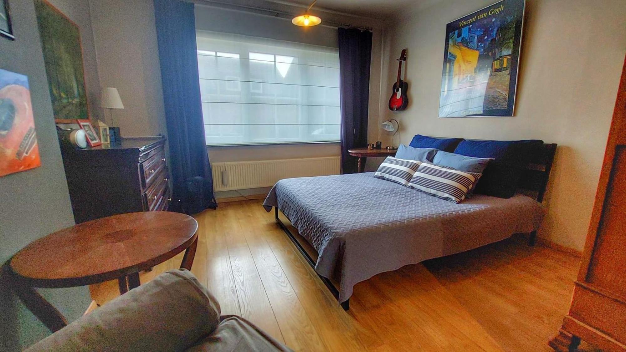 The White Door Apartment Aalst Bagian luar foto