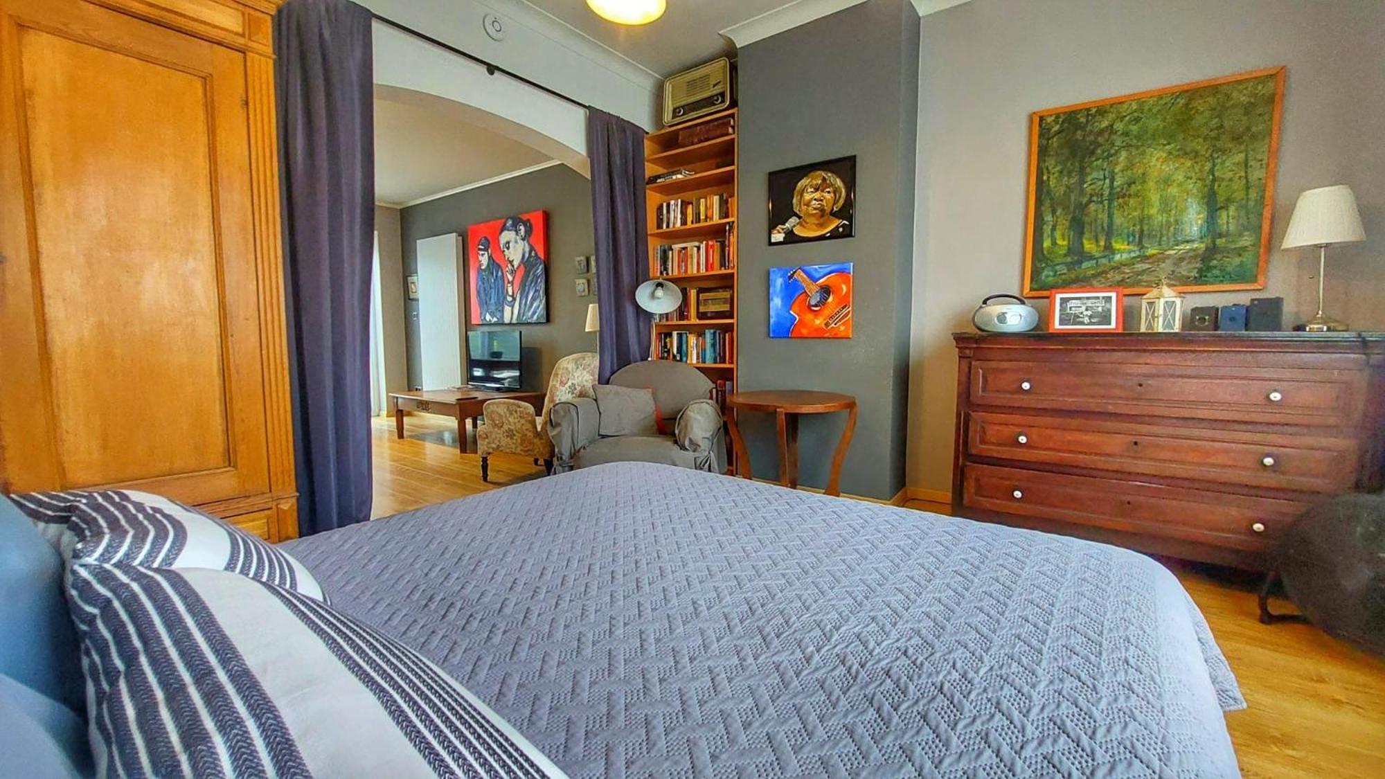The White Door Apartment Aalst Bagian luar foto
