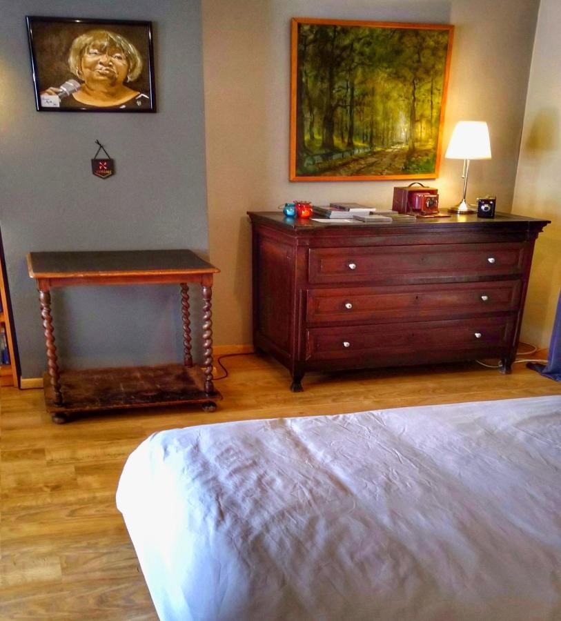 The White Door Apartment Aalst Bagian luar foto